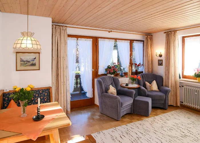 Helga Mayer Inkl. Chiemgaukarte Appartement Ruhpolding